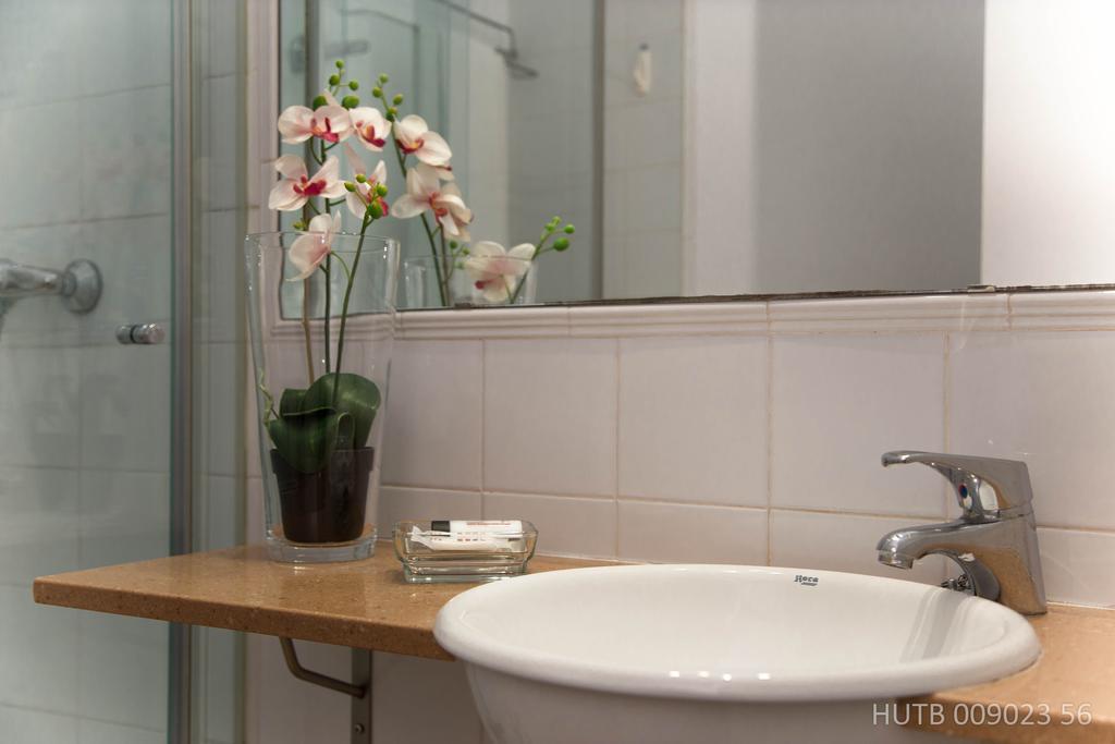 Alcam Bailen Garden Apartment บาร์เซโลนา ภายนอก รูปภาพ